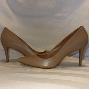 Calvin Klein Classic Women's Taupe Pointed-Toe Pumps